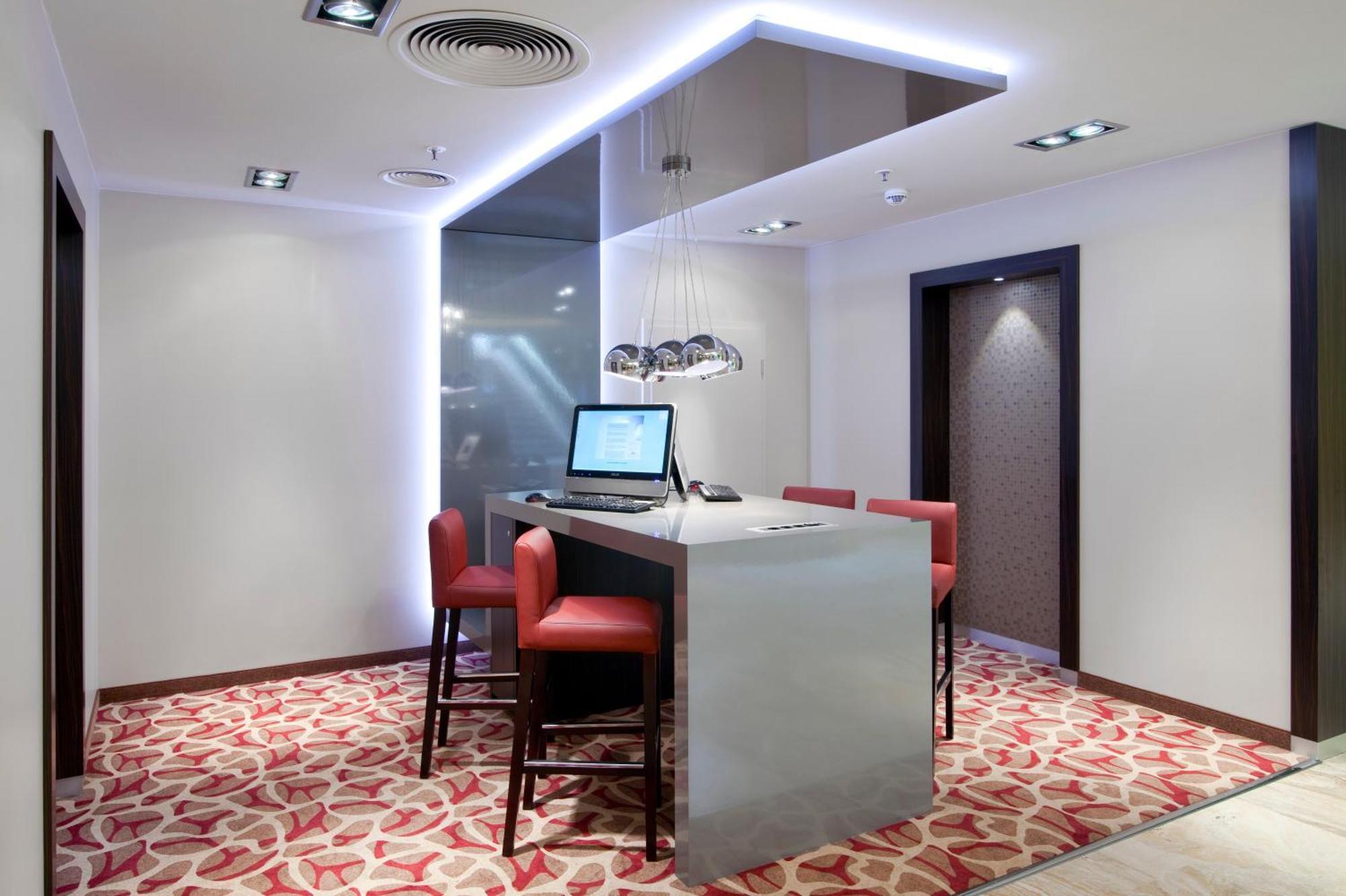 Crowne Plaza Berlin City Centre Ku'Damm By Ihg — Foto’s 2